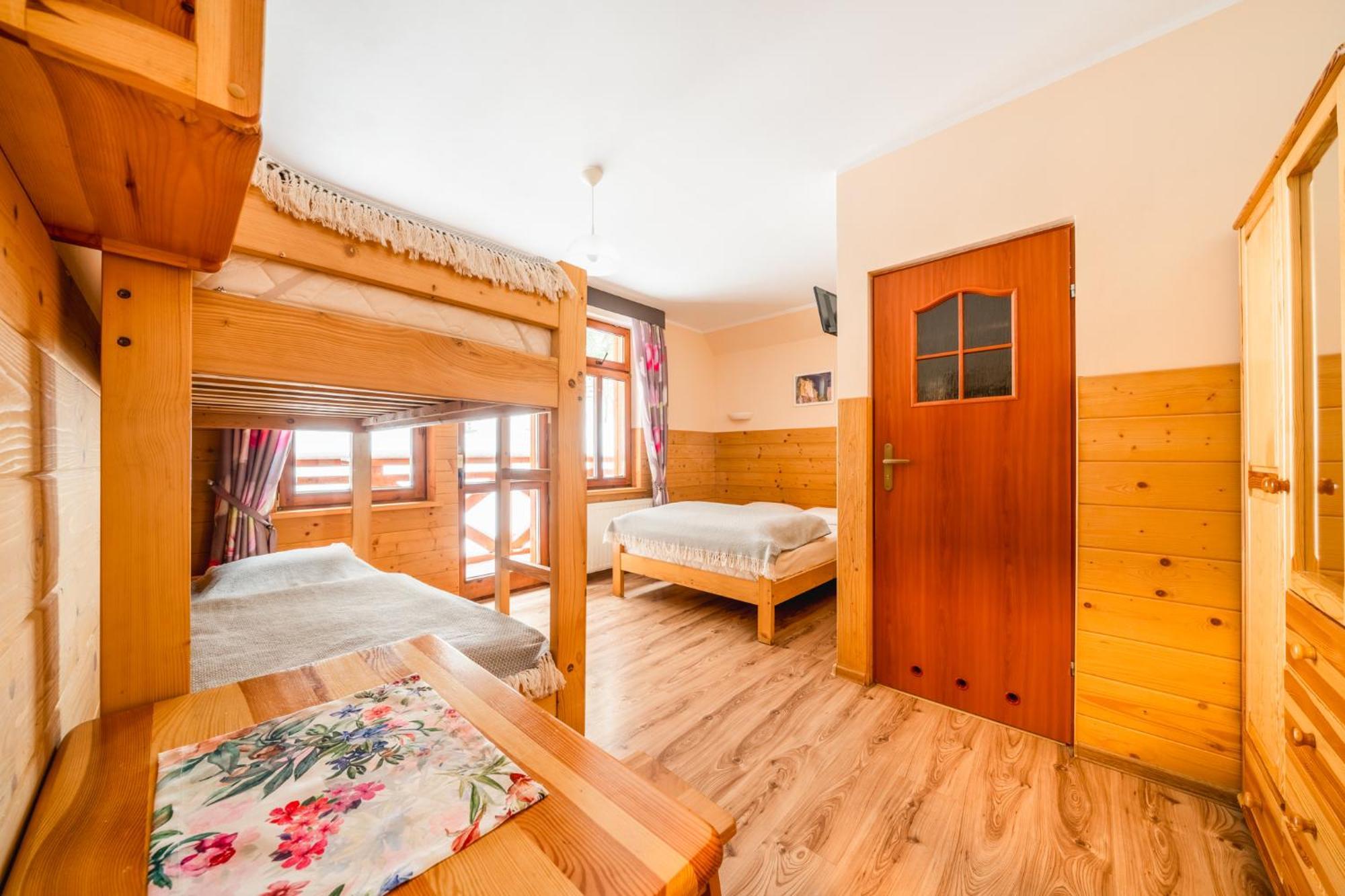 Hotel Schronisko Pttk Orlica Szczawnica Esterno foto