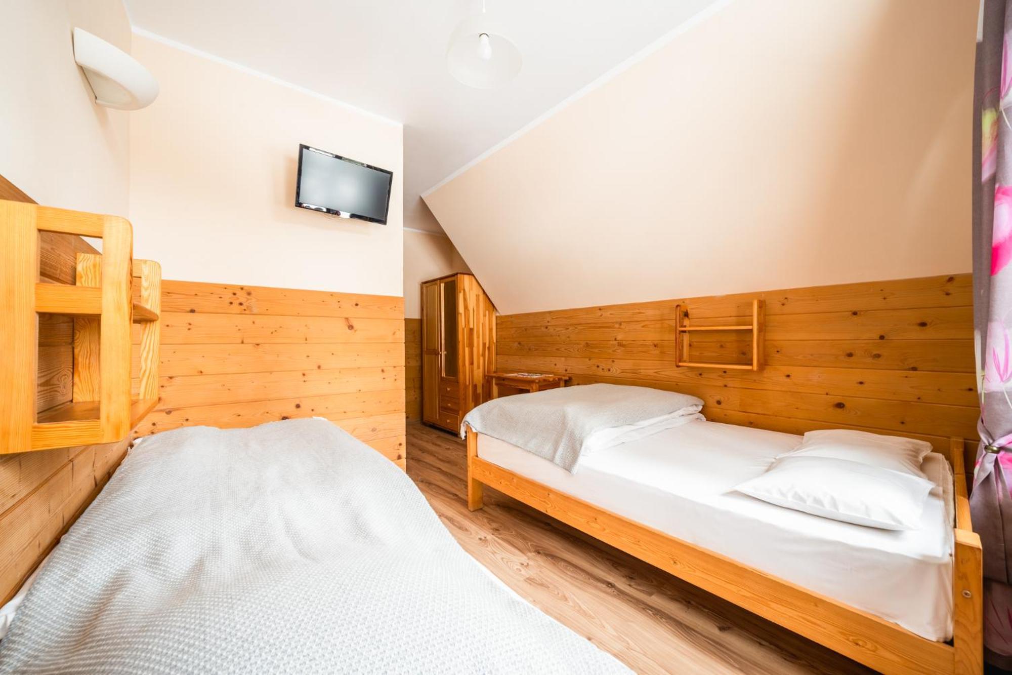 Hotel Schronisko Pttk Orlica Szczawnica Esterno foto