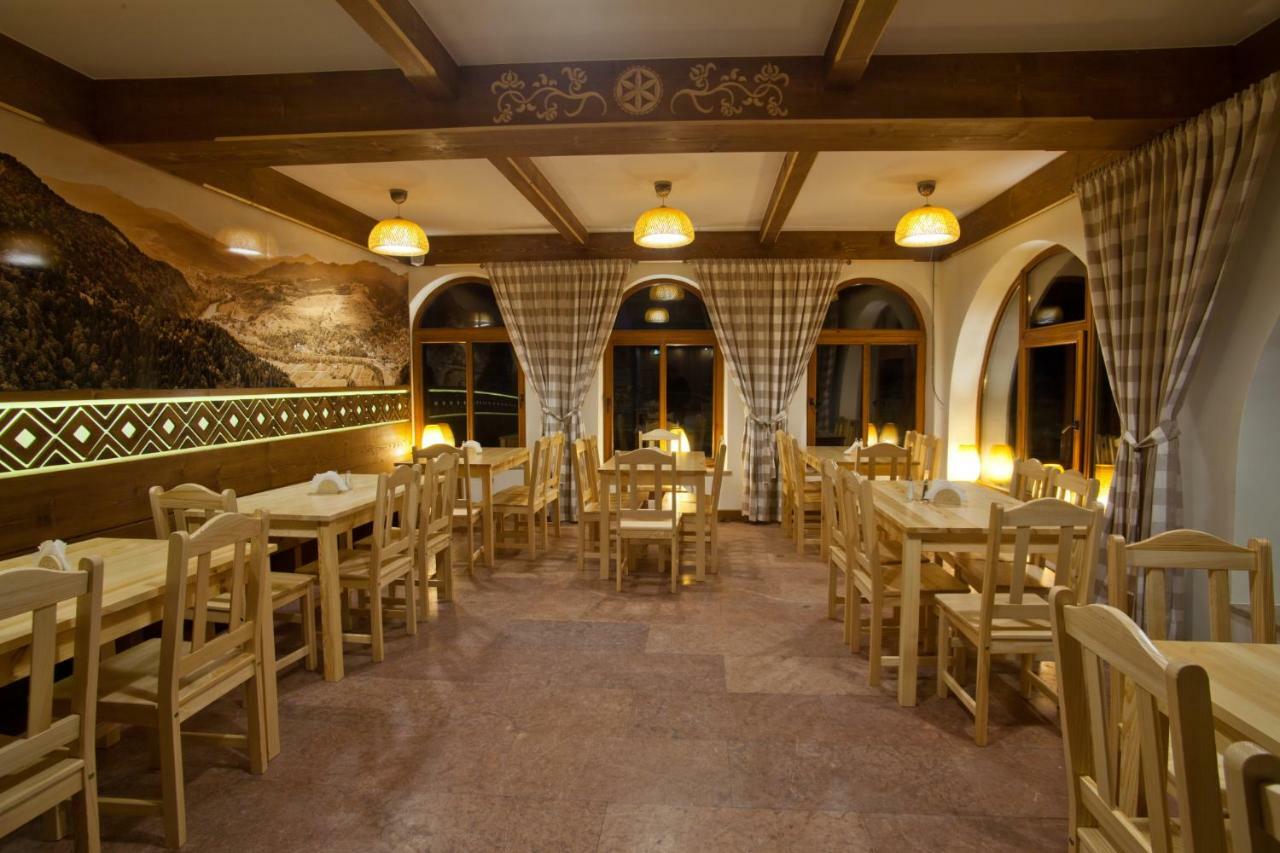 Hotel Schronisko Pttk Orlica Szczawnica Esterno foto